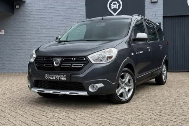Dacia Lodgy (2019) thumbnail 1