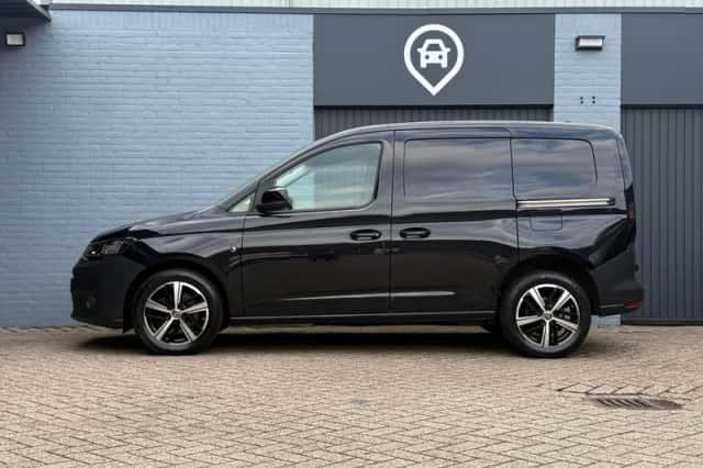 Volkswagen Caddy (2021) thumbnail 2