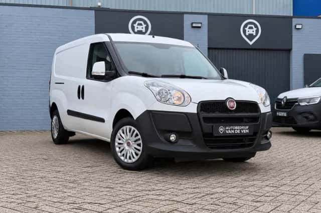 Fiat Doblò (2015) thumbnail 4