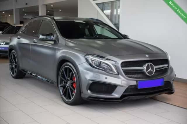 Mercedes-Benz GLA-Klasse (2015) thumbnail 2