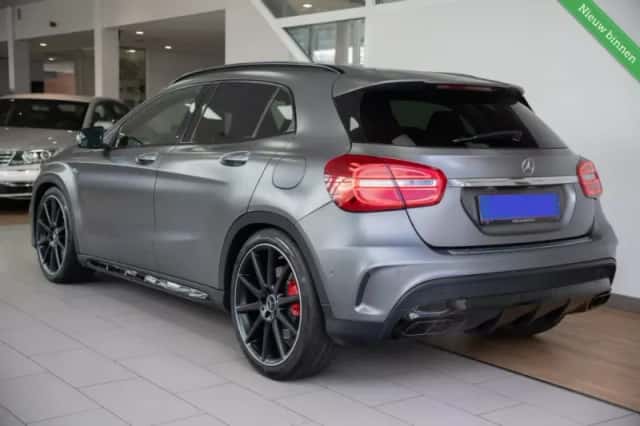 Mercedes-Benz GLA-Klasse (2015) thumbnail 3