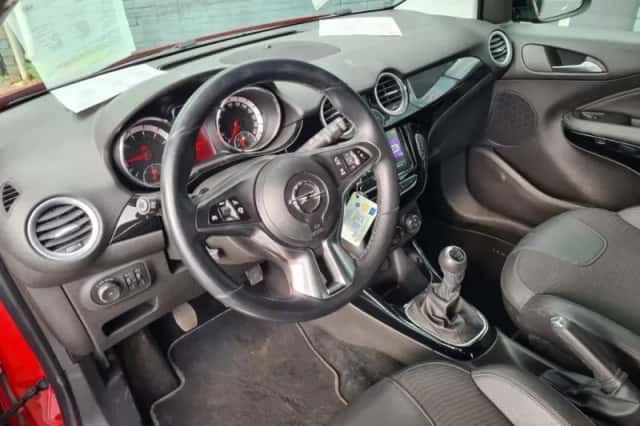 Opel Adam (2016) thumbnail 6