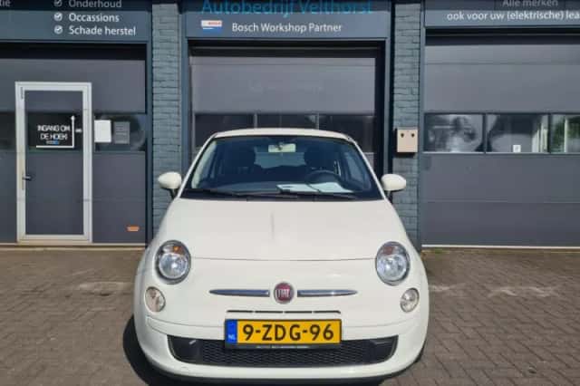 Fiat 500 (2014) thumbnail 4