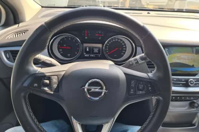 Opel Astra (2018) thumbnail 6