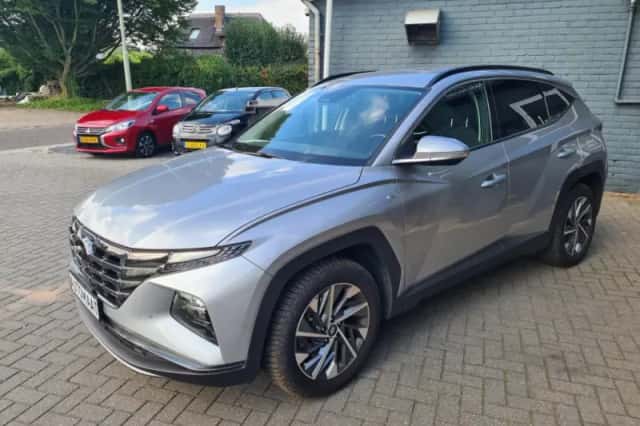 Hyundai Tucson (2021) thumbnail 5