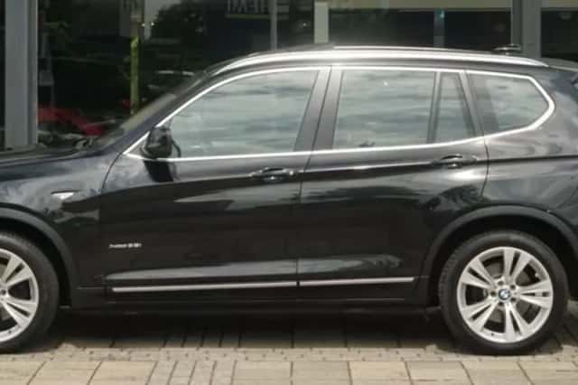 BMW X3 (2010) thumbnail 1