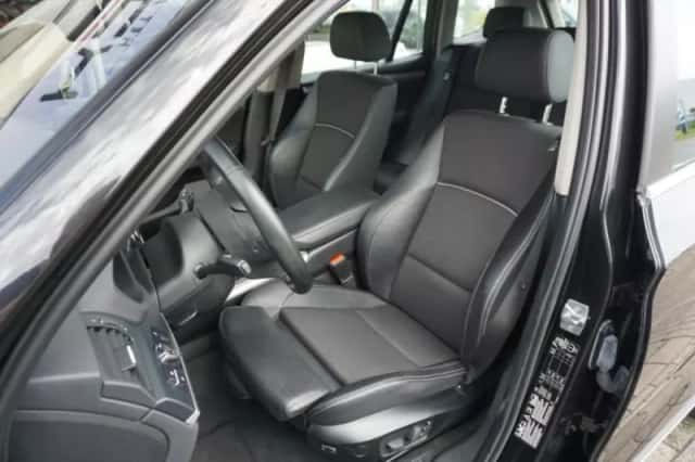 BMW X3 (2010) thumbnail 4