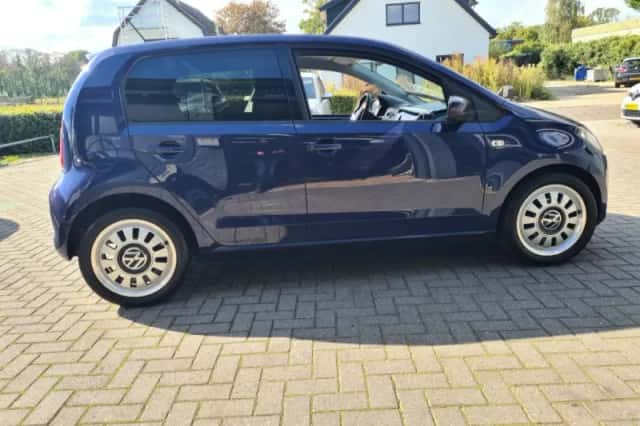 Škoda Citigo (2016) thumbnail 2