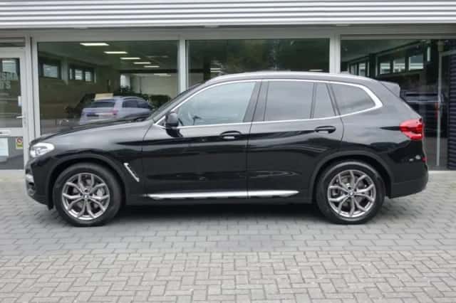 BMW X3 (2020) thumbnail 3