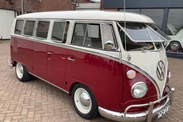 Volkswagen Transporter (1967) thumbnail 3