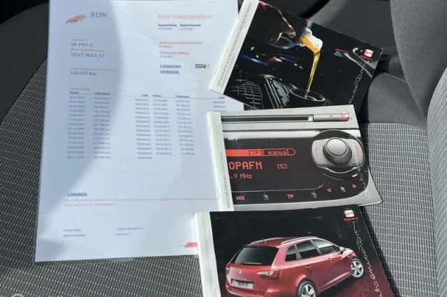 SEAT Ibiza (2011) thumbnail 6