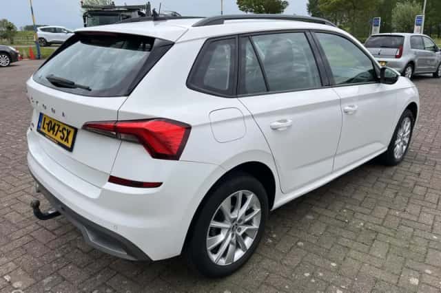Škoda Kamiq (2020) thumbnail 4