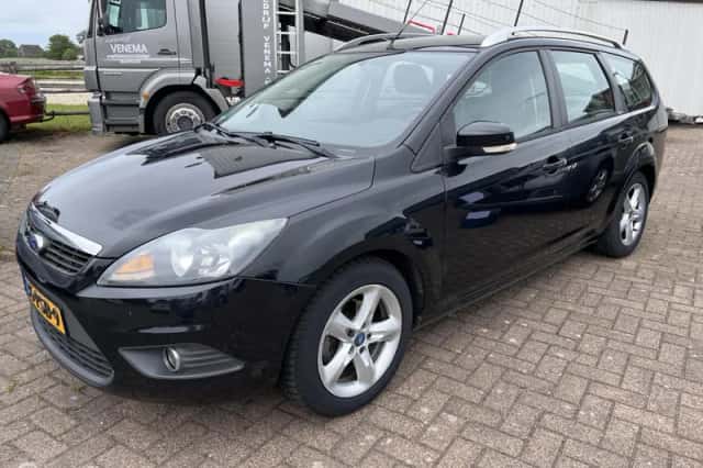 Ford Focus (2011) thumbnail 1