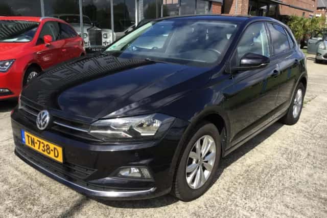 Volkswagen Polo (2017) thumbnail 1