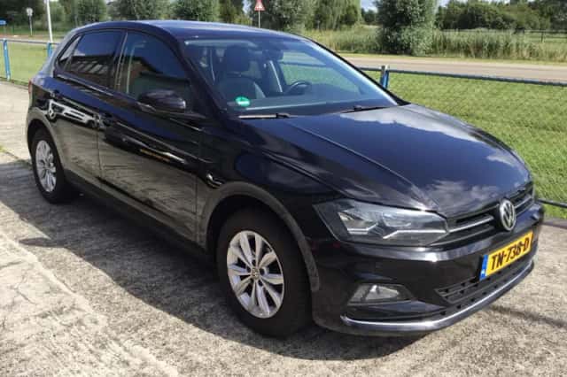 Volkswagen Polo (2017) thumbnail 3