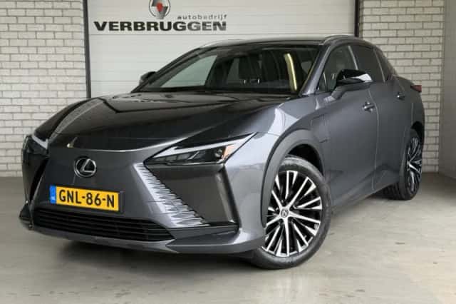Lexus RZ (2026) thumbnail 1