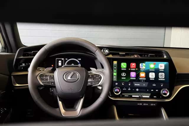 Lexus RZ (2026) thumbnail 3