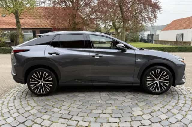 Lexus RZ (2026) thumbnail 6