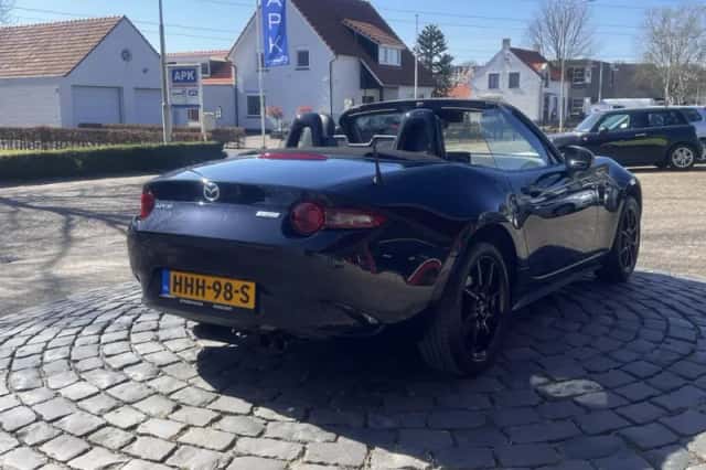 Mazda MX-5 (2026) thumbnail 2