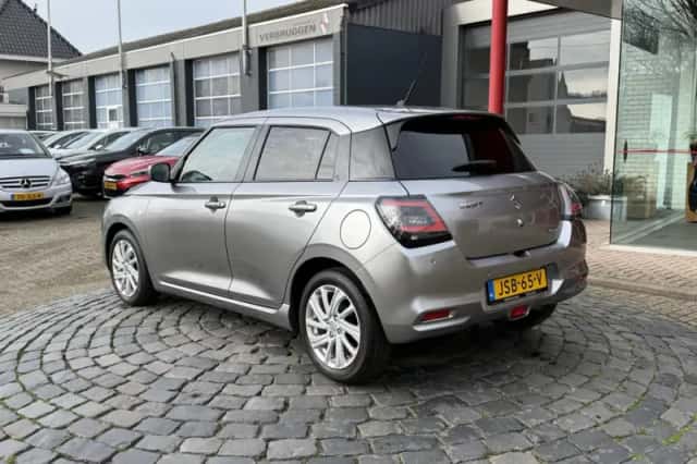 Suzuki Swift (2026) thumbnail 5