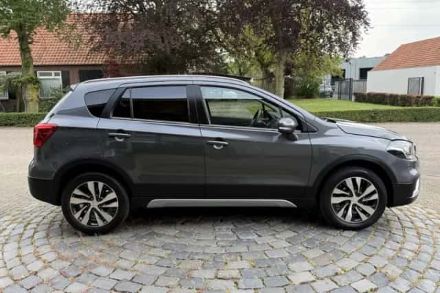 Suzuki S-Cross (2026) thumbnail 6