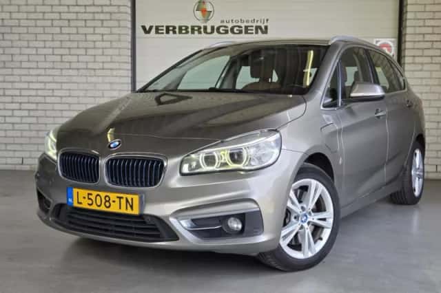 BMW 2-Serie Active Tourer (2017) thumbnail 1
