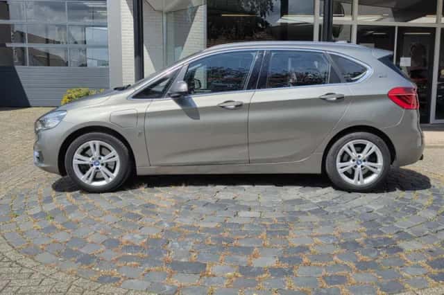 BMW 2-Serie Active Tourer (2017) thumbnail 4