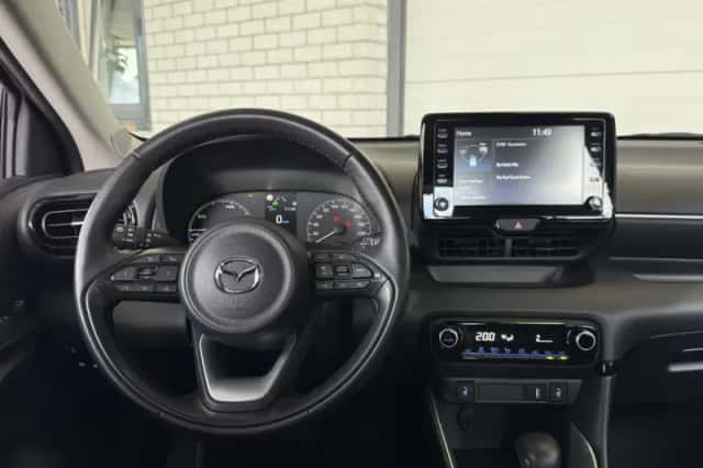 Mazda 2 Hybrid (2026) thumbnail 3