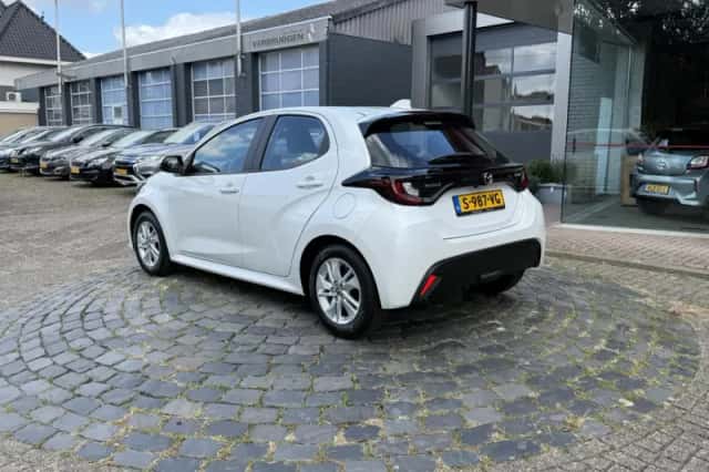Mazda 2 Hybrid (2026) thumbnail 5
