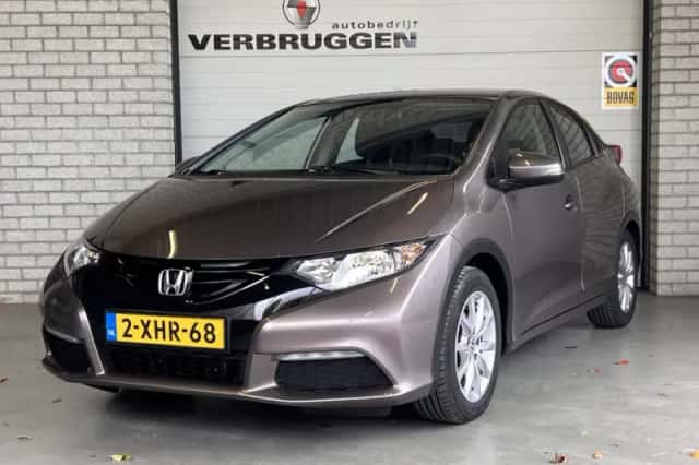 Honda Civic (2014) thumbnail 1