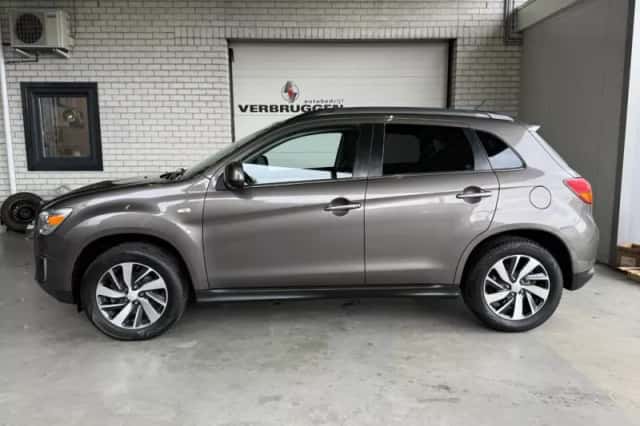 Mitsubishi ASX (2014) thumbnail 4