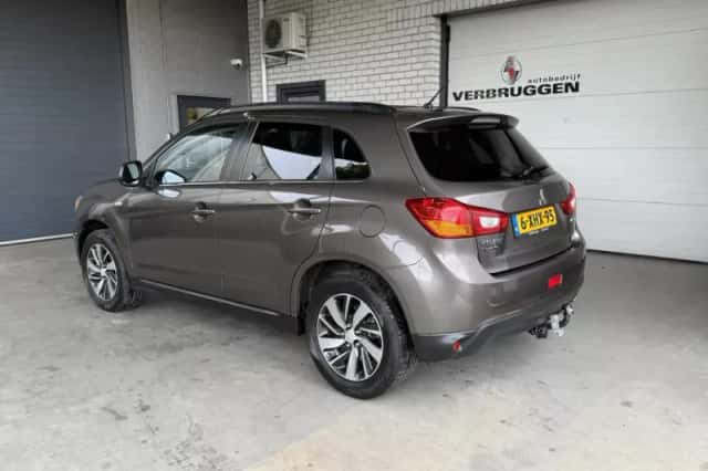Mitsubishi ASX (2014) thumbnail 5