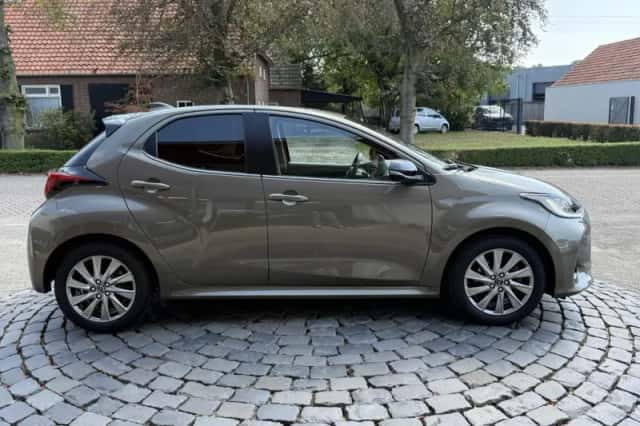 Mazda 2 Hybrid (2022) thumbnail 6