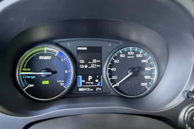 Mitsubishi Outlander (2019) thumbnail 4