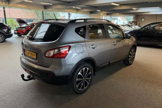 Nissan Qashqai (2014) thumbnail 2