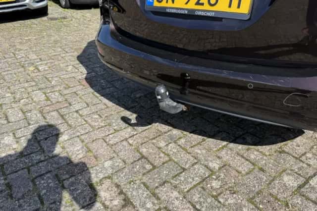 Opel Zafira (2016) thumbnail 6