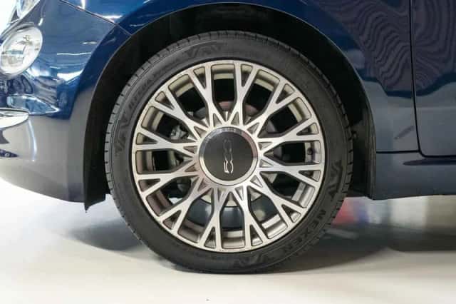 Fiat 500 (2020) thumbnail 4