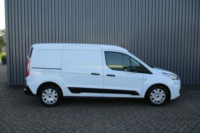 Ford Transit Connect (2020) thumbnail 3