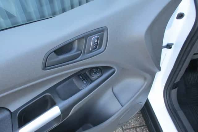 Ford Transit Connect (2020) thumbnail 6
