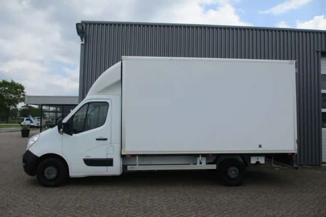 Opel Movano (2015) thumbnail 3
