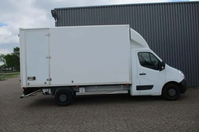Opel Movano (2015) thumbnail 4
