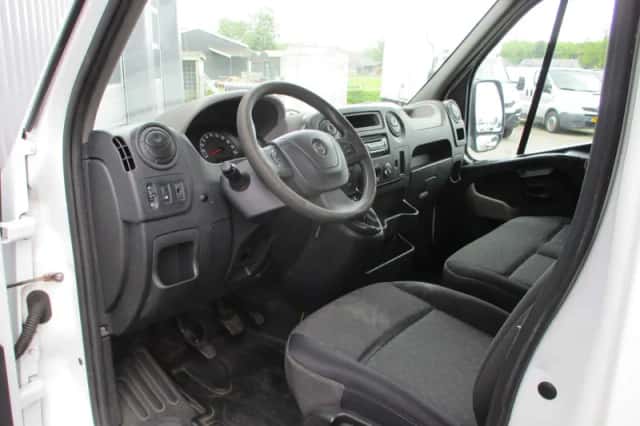 Opel Movano (2015) thumbnail 6