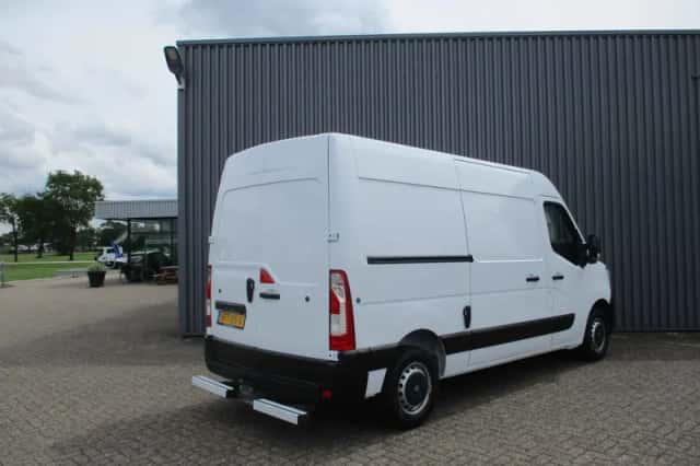 Renault Master (2020) thumbnail 4