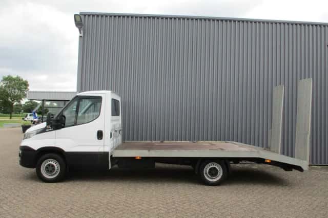 Iveco Daily (2017) thumbnail 2