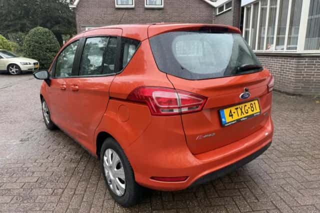 Ford B-Max (2014) thumbnail 6
