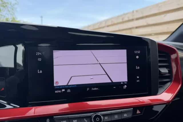 Opel Mokka (2021) thumbnail 3