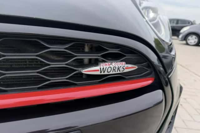 MINI John Cooper Works (2020) thumbnail 4