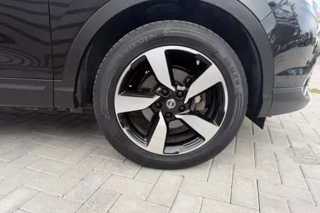Nissan Qashqai (2015) thumbnail 6
