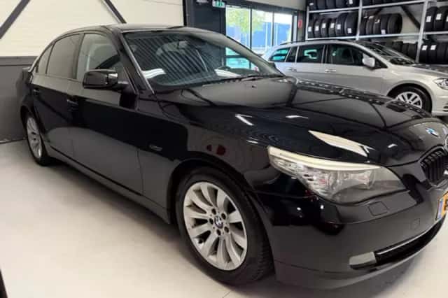 BMW 5-Serie (2009) thumbnail 4