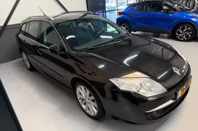 Renault Laguna (2009) thumbnail 4
